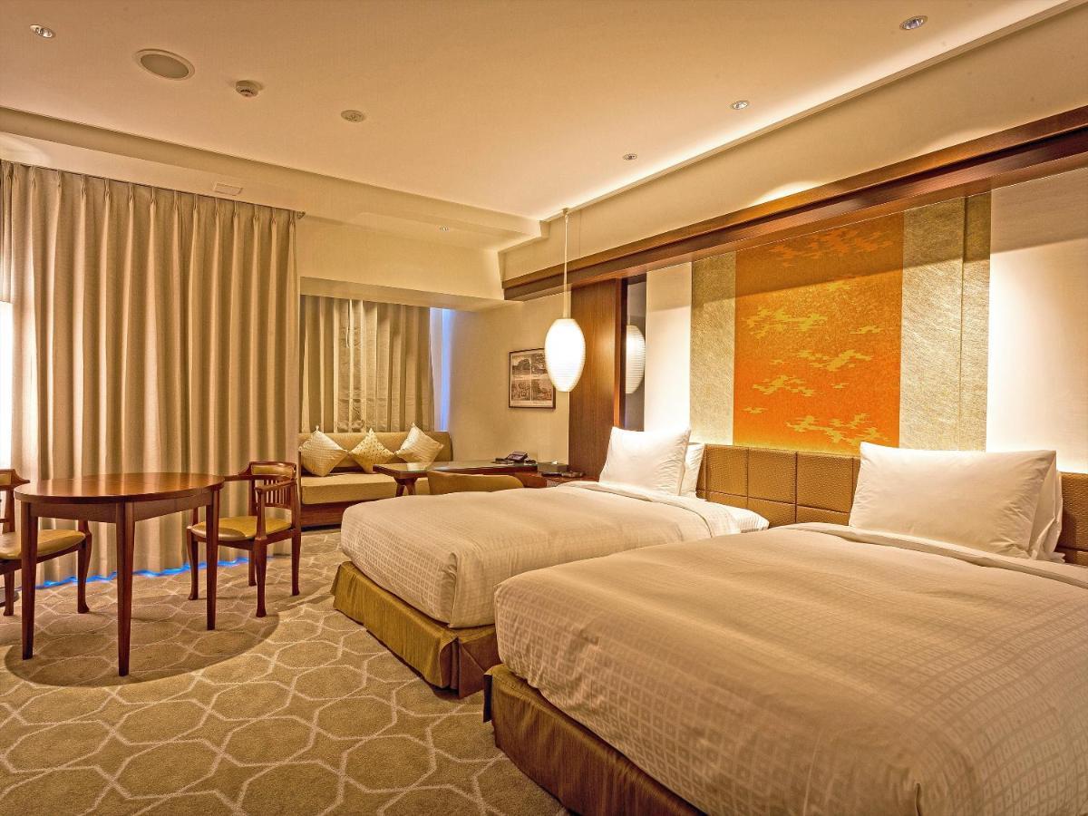 Okinawa Exes Naha Hotel Ngoại thất bức ảnh