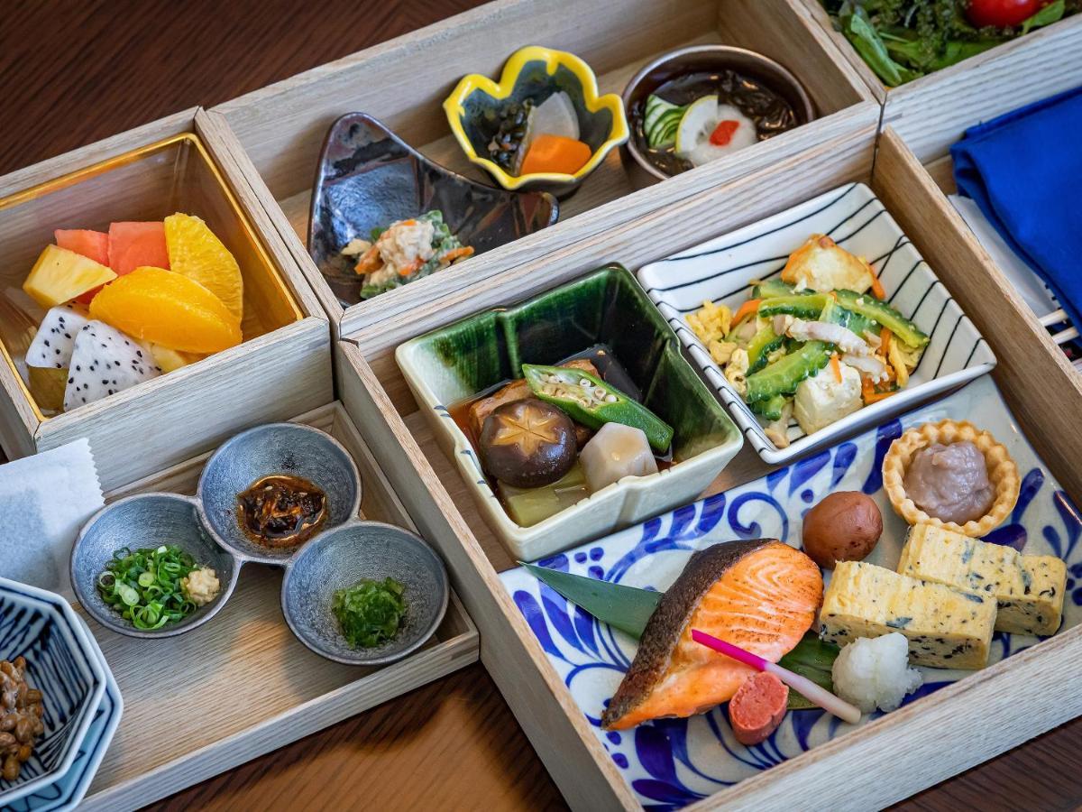 Okinawa Exes Naha Hotel Ngoại thất bức ảnh