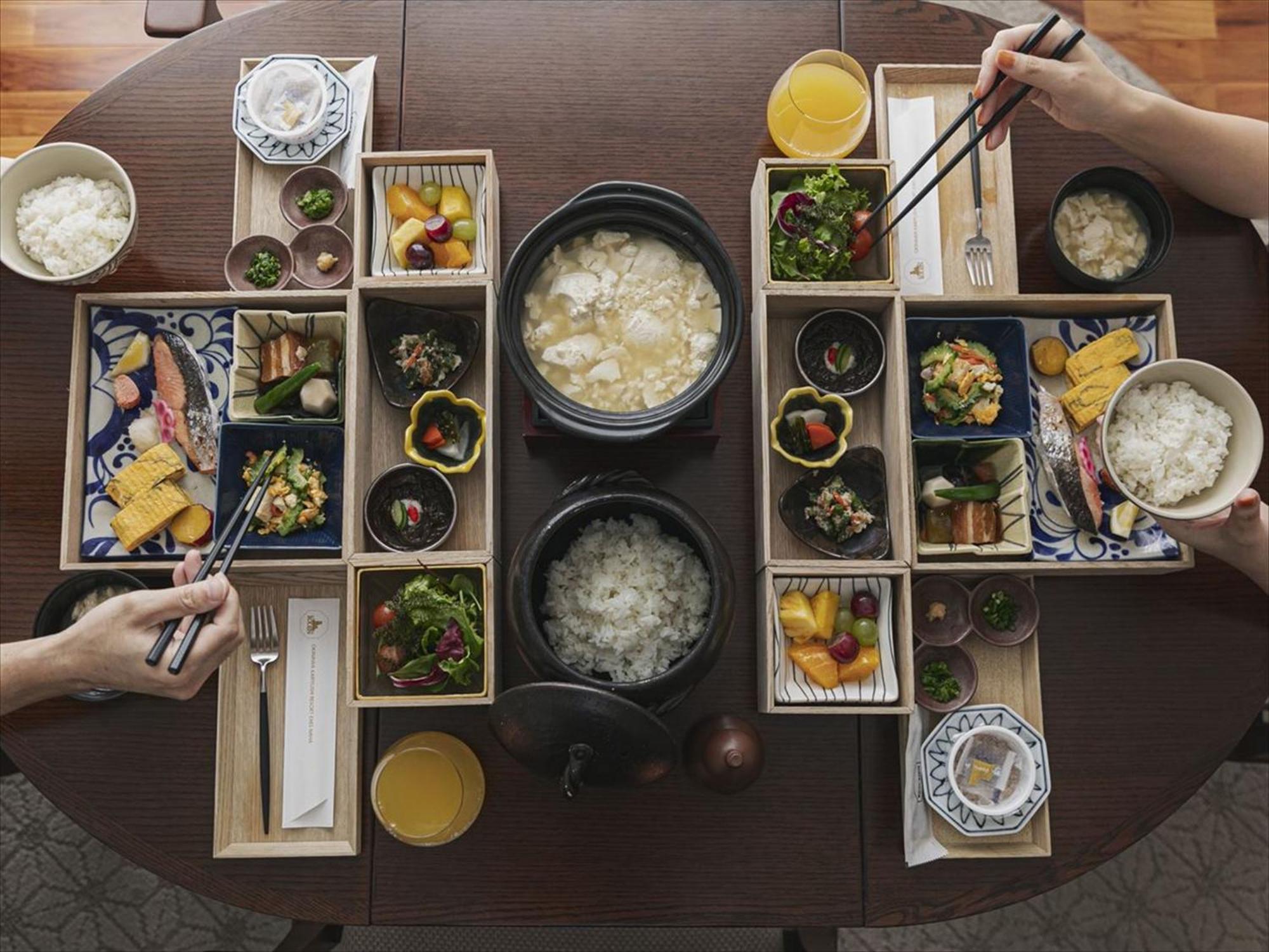 Okinawa Exes Naha Hotel Ngoại thất bức ảnh